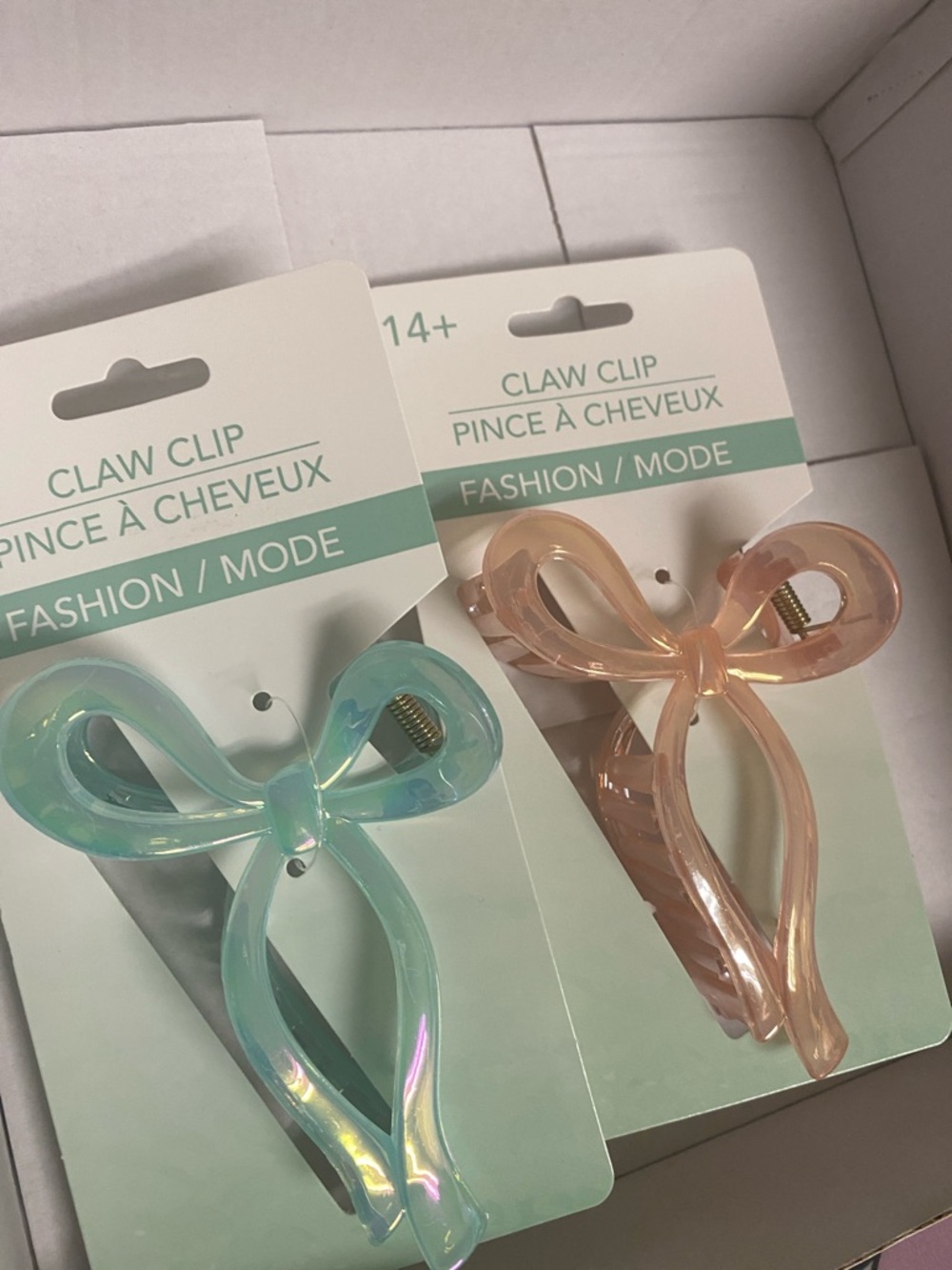 Iridescent Bow Shaped Claw Hair Clip - Set Pink & Blue